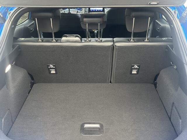 Ford PUMA EB Hyb ST-Line X 19 INCH/PANORAMA DAK/WINTERPACK/ALLSEASON/CAMER