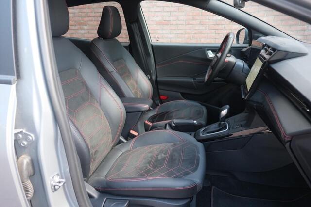 Ford PUMA 1.0 EcoBoost Hybrid 155pk Aut. ST-Line X | Nieuw Model ! | Adaptive Cruise | 360° Camera | Panoramadak | Elektrische Achterklep | Trekhaak | Winter Pakket