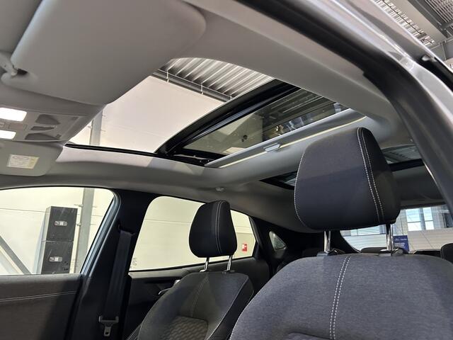 Ford PUMA EcoBoost Hybrid Titanium 155PK | Winterpack | Trekhaak | Dealer onderhouden | Pano | Adapt. Cruise |