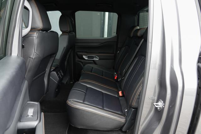 Ford RANGER Wildtrak 2.3PHEV 280Pk Aut. | Plug In Hybride | Double Cab | 5-Persoons | Bullbar | Wielkastverbreders | Trekhaak | Elek. Rollertop | 22''