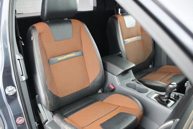 Ford RANGER 3.2 TDCi 200pk Wildtrak Supercab Trekhaak Camera Stoelverwarming Sidesteps Navigatie