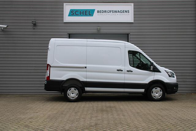 Ford TRANSIT 350 2.0 TDCI L2H2 Trend 130pk Trend - Facelift - Xenon - Carplay - Android - Camera - Airbag Passagier - Rijklaar
