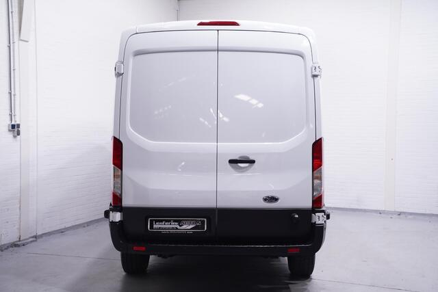 Ford TRANSIT 2.0 TDCI 130 pk L3H2 Trend Airco, Cruise Control Laadruimte Pakket, PDC V+A, 3-Zits, Slechts 28 dkm