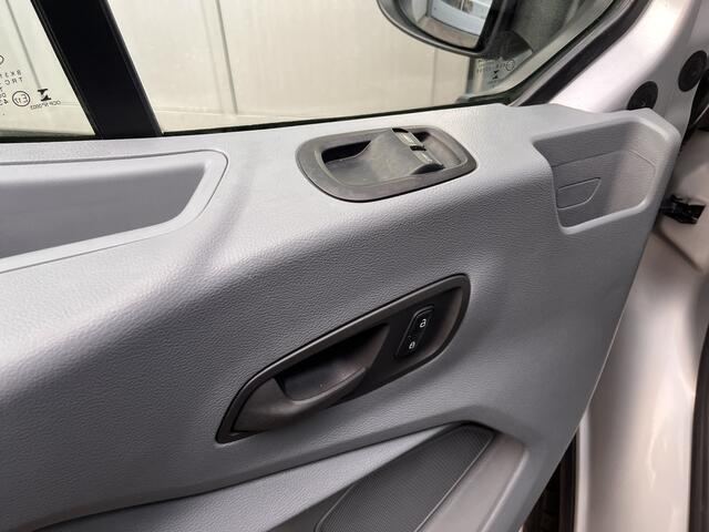 Ford TRANSIT 350 2.0 TDCI L2H2 Werkplaats inrichting Kast Inrichting Servicewagen Airco Cruise controle Werkplaats Sortimo inrichting Parkeersensoren voor en achter 1e eigenaar Dealer onderhouden Euro 6 Bpm vrij!!