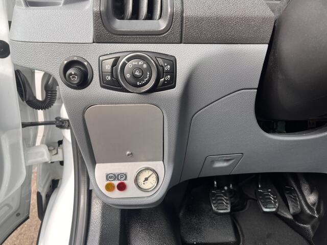 Ford TRANSIT 350 2.0 TDCI Be-trekker 8.4 Ton samengesteld Airco Cruise control Tachograaf 2-Persoons Euro 6 Telefoonverbinding Navigatiesysteem Apple connect Be-combi be-trekker Schotel Be-combi Oplegger