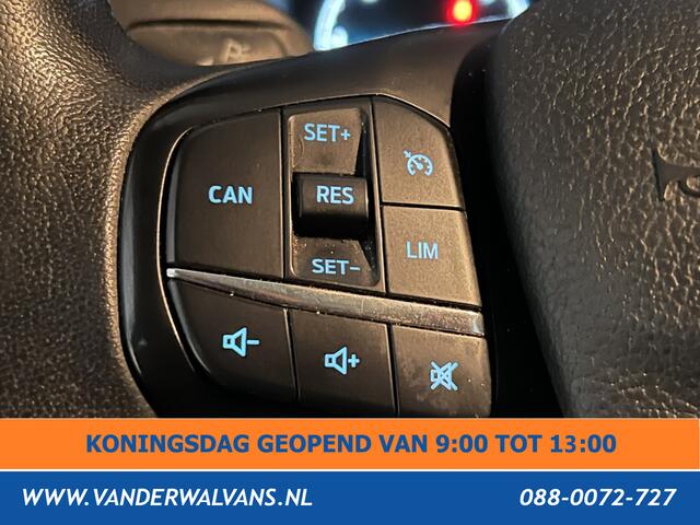 Ford TRANSIT 2.0 TDCI 131pk L3H2 Dubbele Cabine Euro6 Airco | 6-Zits | LED | 2500kg Trekhaak Cruisecontrol, Verwarmde voorruit, Parkeersensoren