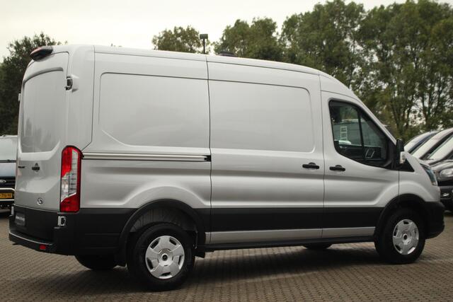 Ford TRANSIT 350 2.0TDCI 165pk L2H2 Trend | Automaat | 2800kg trekgewicht | Carplay/Android | Camera | Cruise | Sync 4 13" | Lease 735,- p/m