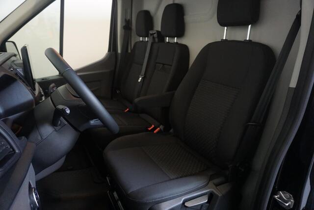 Ford TRANSIT 105pk 2.0 L2H2 Trend Airco Trekhaak Navi Cruise 8657
