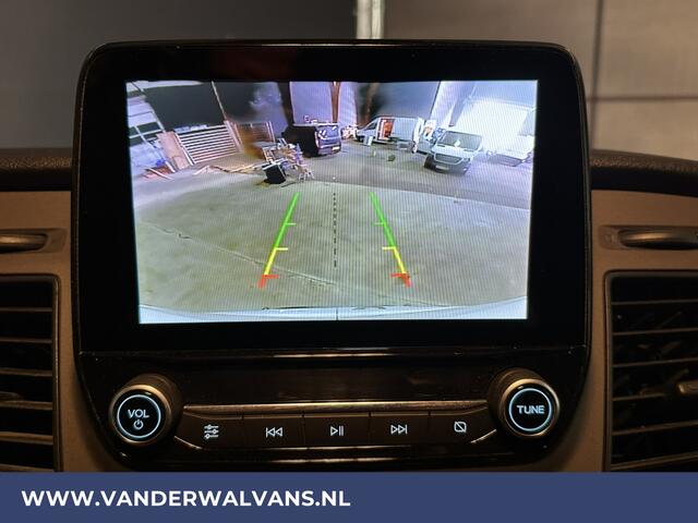 Ford TRANSIT 2.0 TDCI 131pk L3H2 Euro6 Airco | Apple Carplay | Camera | Navigatie | Stoelverwarming cruisecontrol, parkeersensoren, android auto, verwarmde voorruit, bijrijdersbank