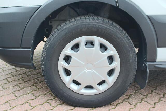 Ford TRANSIT 350 2.0 TDCI L2H2 Trend