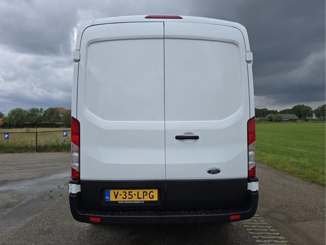 Ford TRANSIT 350 2.0 TDCI L2 H2 - 130 Pk - Euro 6 - Airco - Cruise Control