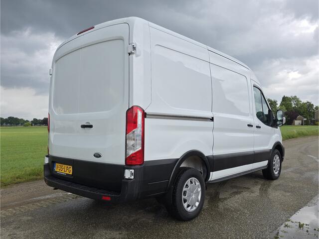 Ford TRANSIT 350 2.0 TDCI L2 H2 - 130 Pk - Euro 6 - Airco - Cruise Control