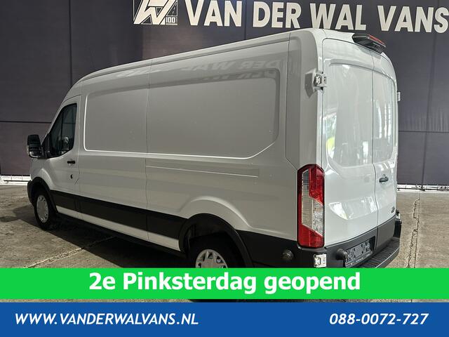 Ford TRANSIT 2.0 TDCI 130pk L3H2 Euro6 Airco | Camera | Navigatie | Cruisecontrol | Stoelverwarming Verwarmde voorruit, Parkeersensoren, Elektrisch verstelbare bestuurdersstoel, Bijrijdersbank