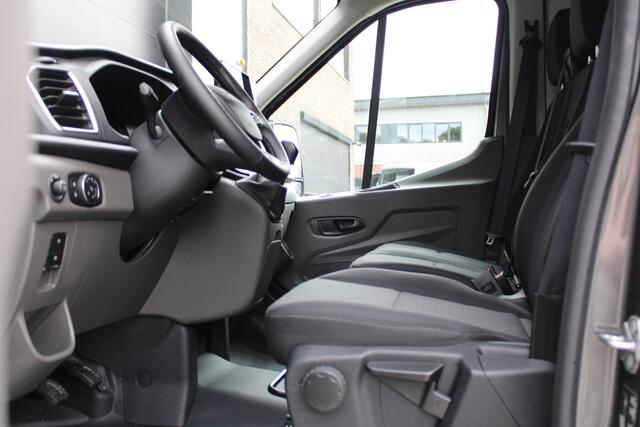 Ford TRANSIT 350 2.0 TDCI L2H2 Trend 130pk - Facelift - 2x Schuifdeur - Adaptive Cruise - Navigatie - Blind Spot - 360 Camera - Stoel - Stuurverwarming - Rijklaar
