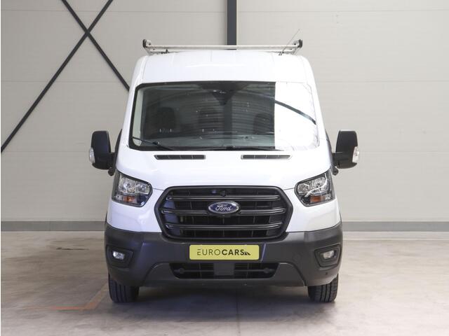 Ford TRANSIT 310 105PK L3H2 Trend Navigatie Airco Parkeersensoren Bluetooth 3Zits Trekhaak Camera