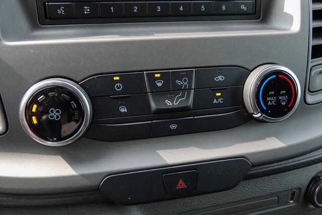 Ford TRANSIT L2H2 2.0Tdci 130Pk | Trend | Trekhaak | Frozen White