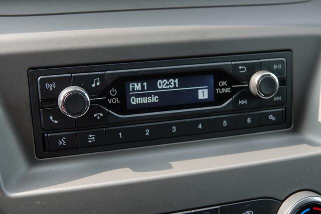 Ford TRANSIT L2H2 2.0Tdci 130Pk | Trend | Trekhaak | Frozen White