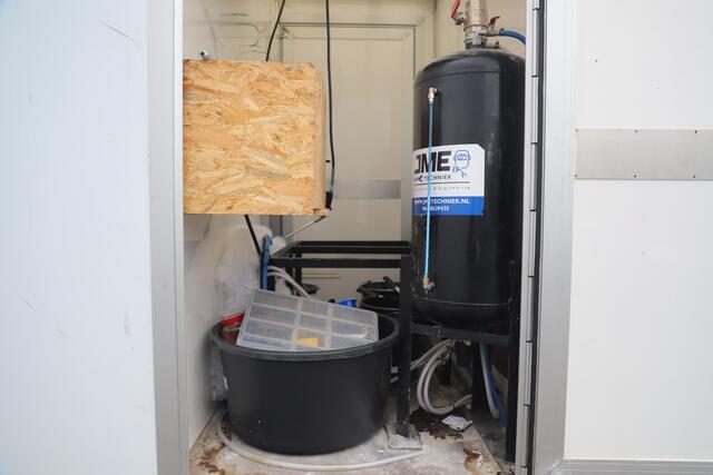 Ford TRANSIT 350 2.0 TDCI L5H1 Ambiente Skeletal Bakwagen Spouwmuurisolatie Inrichting Werkinrichting Airco Radio Bluetooth