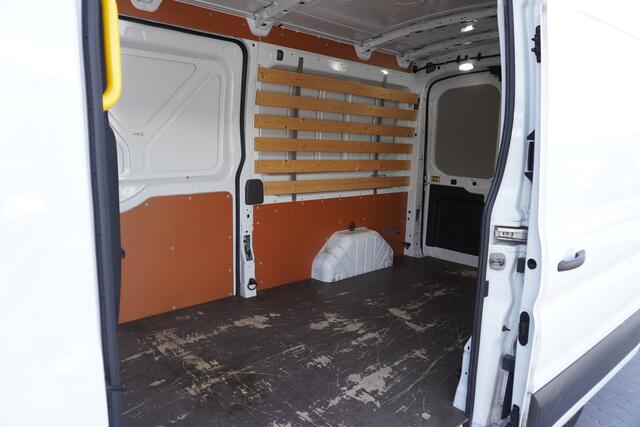 Ford TRANSIT 2.0 TDCI L3H2 - EURO 6 2x Schuifdeur - Airco - Cruise - PDC - ¤ 17.500,- Excl.