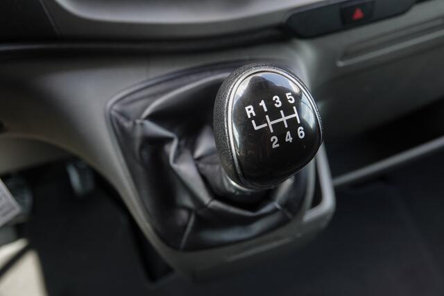 Ford TRANSIT L2H2 2.0Tdci 130Pk | Trend | Stoel-Bank | Trekhaak