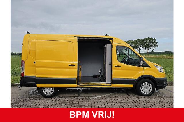 Ford TRANSIT 350 2.0 TDCI L3H2 Trekhaak NAP Airco Euro6 130Pk 1e Eigenaar Oh-Historie!