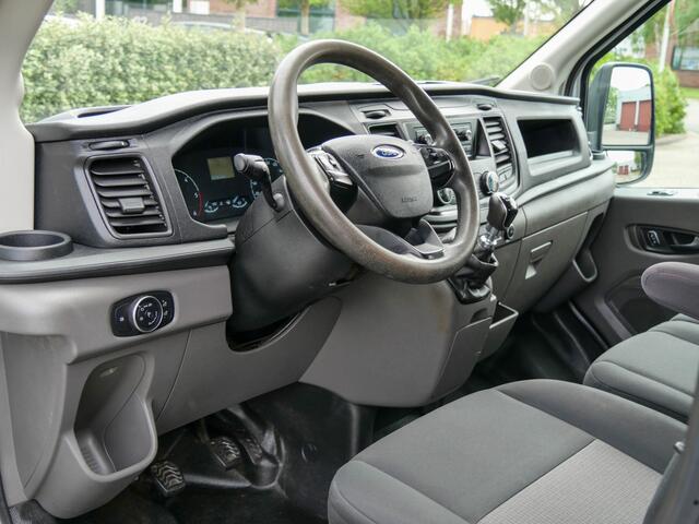 Ford TRANSIT 350 2.0 TDCI L3H1 Dubbele Cabine Ambiente OPEN LAADBAK | 7 PERSOONS | TREKHAAK