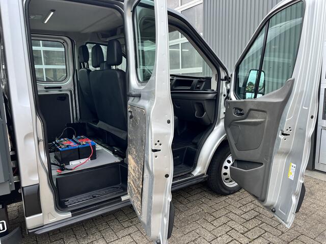 Ford TRANSIT 350 2.0 TDCI DC Laadkraan Telefoonverbinding 3-Persoons Telefoonverbinding 1e eigenaar Pick up p-up bakwagen Euro 6 Bpm vrij voor ondernemers