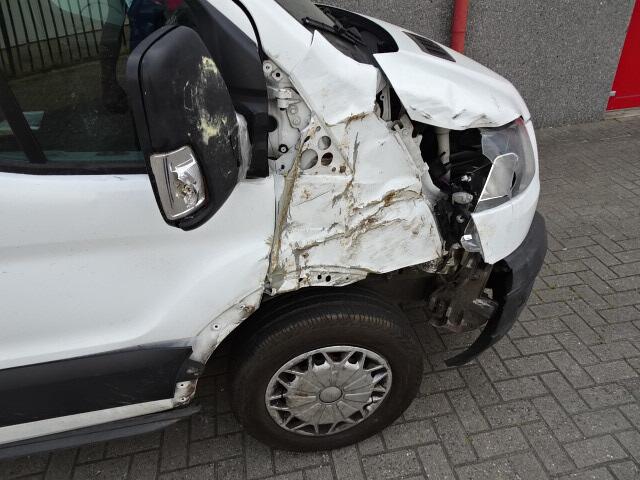 Ford TRANSIT 350 2.0 TDCI L4H1 Ambiente openlaadbak 3 zits