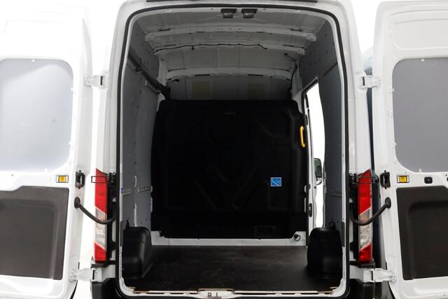 Ford TRANSIT 2.0 TDCI 130pk L2H3 Trend ACC/Navi/Camera 03-2024
