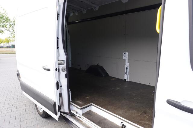 Ford TRANSIT 2.0 TDCI L4H3 EURO 6 - Airco - Cruise - Camera - ¤16.900,- Excl.