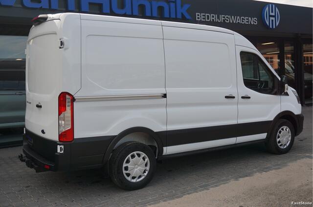 Ford TRANSIT 350M 105PK L2H2 BPM VRIJ!! 12" Sync 4 Apple CP/Android A. Camera, Trekhaak!! NR. A20