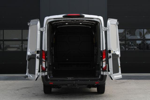 Ford TRANSIT 350 2.0 TDCI L3H2 Trend 165pk - Facelift - 2x Schuifdeur - 360 Camera - Trekhaak - ACC - Stoel & Stoelverwarming - Blind Spot - Navi - 270gr deuren - Rijklaar