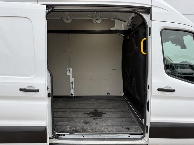 Ford TRANSIT 350 2.0 TDCI 170pk L3H3 170PK Airco Cruise Control Parkeersensoren voor achter