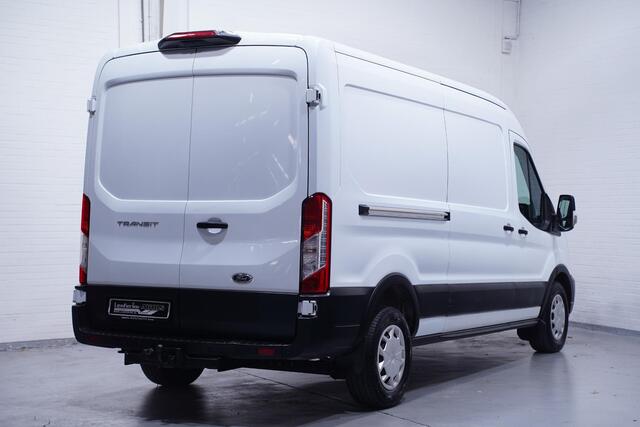 Ford TRANSIT 2.0 TDCI 170 pk Automaat L3H2 Trend Airco,Trekhaak Camera, Laadruimte Pakket, PDC V+A, 3-Zits
