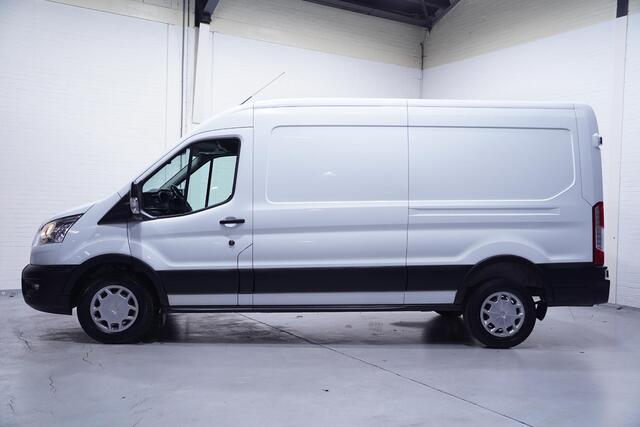 Ford TRANSIT 2.0 TDCI 170 pk Automaat L3H2 Trend Airco,Trekhaak Camera, Laadruimte Pakket, PDC V+A, 3-Zits