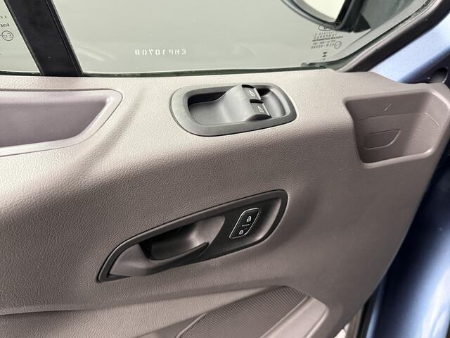 Ford TRANSIT 2.0TDCi 130PK L3H2 Business | Airco | Cruise | 3-Persoons | Betimmering