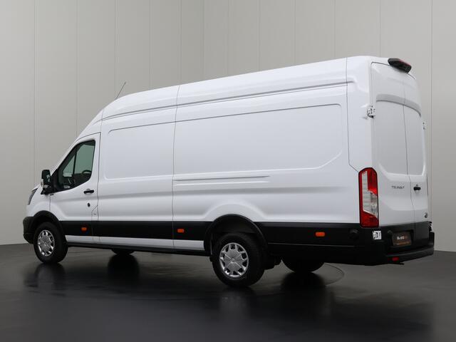 Ford TRANSIT 2.0TDCI 130PK L4H3 Jumbo | Navigatie | Camera | Airco | 3-Persoons | Cruise