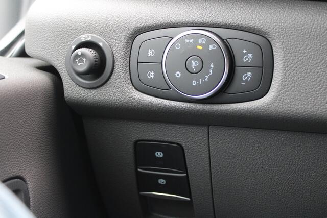 Ford TRANSIT 350 2.0 TDCI L3H2 Limited 165pk - LUCHTVERING - ACC - Blind Spot - 360 camera - Navigatie - Stoel-Stuurverwarming - Trekhaak - Rijklaar