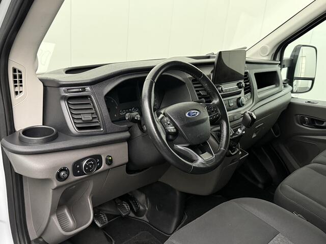 Ford TRANSIT 2.0TDCi 170PK Bakwagen+Laadklep | Zijdeur | Navigatie | Airco | Cruise | Dakspoiler