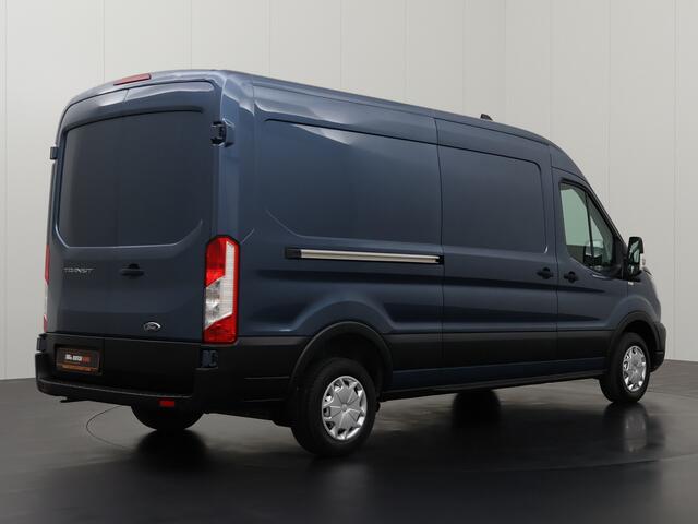 Ford TRANSIT 2.0TDCi 130PK L3H2 | Airco | Cruise | 3-Persoons | Betimmering