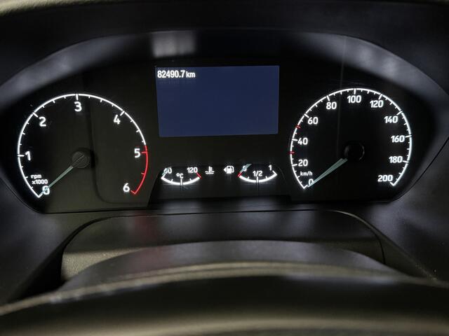 Ford TRANSIT 2.0TDCi 130PK L3H2 | Airco | Cruise | 3-Persoons | Betimmering