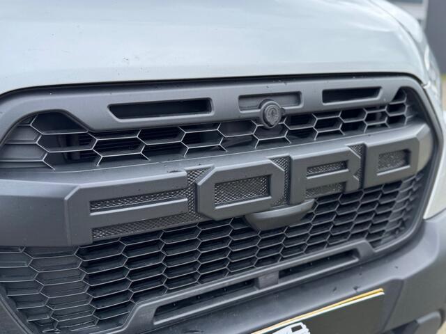 Ford TRANSIT 330 2.0 TDCI 130pk L3H2 Trend NAP / Airco / Raptor Grill / Trekhaak