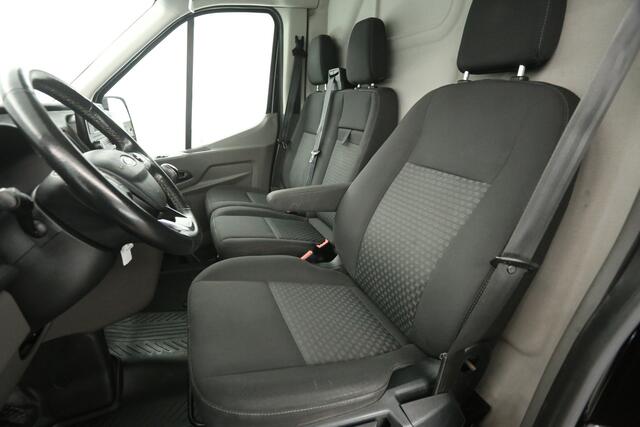 Ford TRANSIT 2.0 TDCI L3H2 | MARGE | Airco | Camera | Cruise | 3-Zits | Trekh. | Parkeersens. | LED