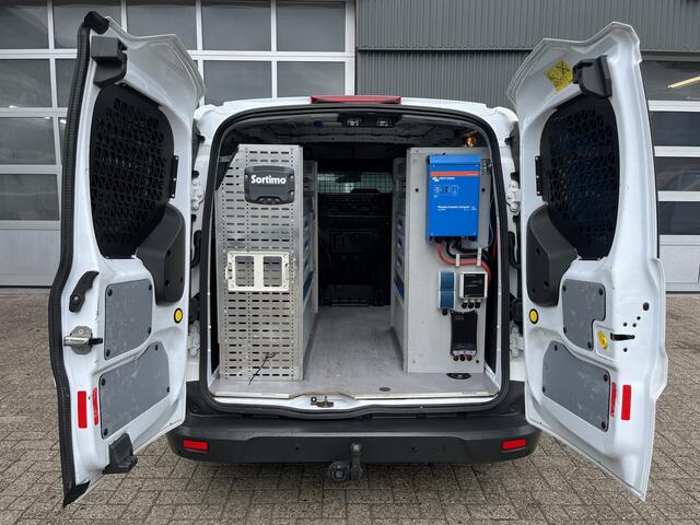 Ford TRANSIT CONNECT 1.0 Ecoboost Benzine Airco 3-Persoons Sortimo Kastinrichting Omvormer Trekhaak 1200kg trekgewicht Schuifdeur Parkeersensoren achter 1e eigenaar Bpm vrij Lage belasting !!