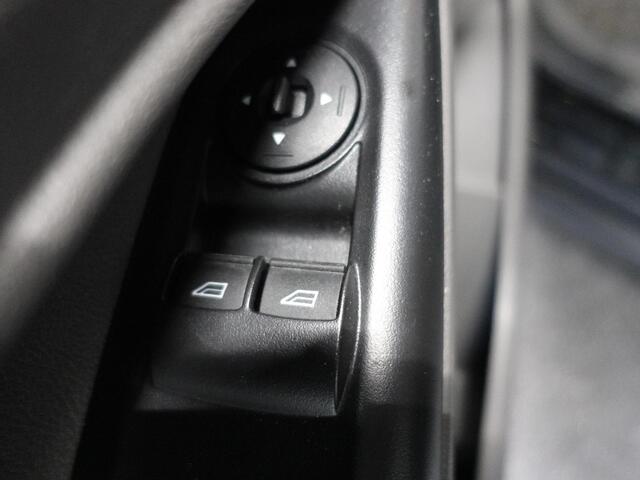 Ford TRANSIT CONNECT 1.5 EcoBlue L2 Trend Automaat Navi Airco PDC Cruise Control 3Zits Camera DAB+