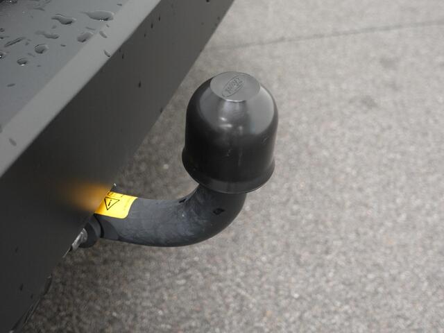 Ford TRANSIT CONNECT Automaat 100pk L1 Trend Airco Navi Cruise 3Zits Camera DAB+