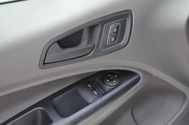 Ford TRANSIT CONNECT 1.5 TDCI L2 Trend Geen BPM Zakelijk