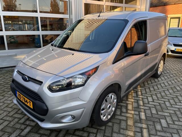 Ford TRANSIT CONNECT 1.5 TDCI L1 Trend HP Camera / Navi / PDC