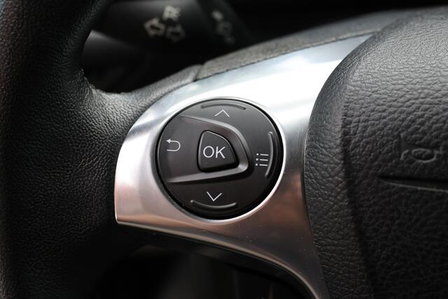 Ford TRANSIT CONNECT 1.5 EcoBlue 120 PK AUT L2 | CarPlay | Camera | Trekhaak | Cruise control | PDC | Dealer onhouden | Nieuwe APK