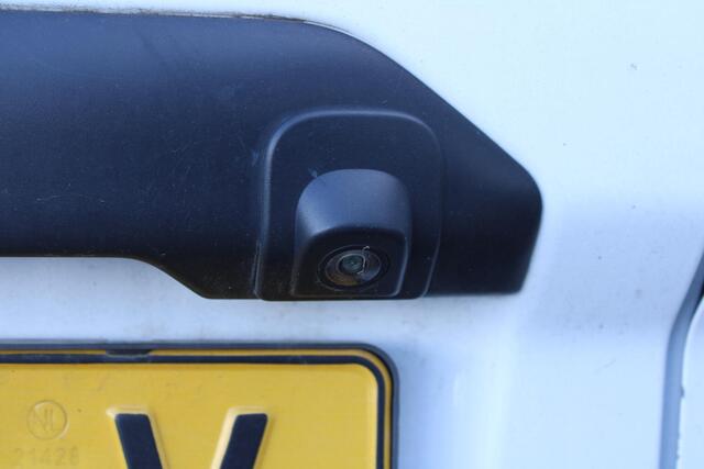 Ford TRANSIT CONNECT 1.5 EcoBlue L2 Trend | Trekhaak | Cruise Control | Camera | Voorruitverwarming | Airco | 3 Zitter | Navigatie